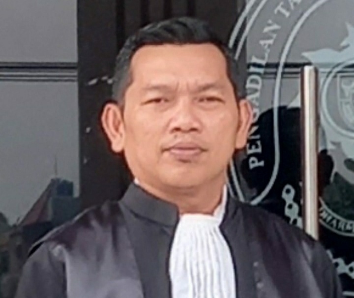 Ketika Sang Hakim Diperlakulan Tak Adil, Bagaimana Rakyat