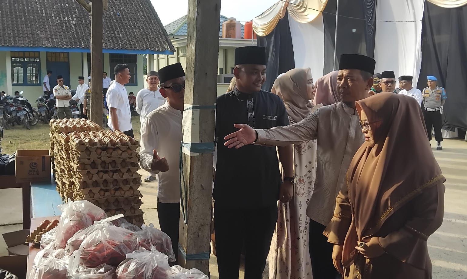 Pemkab Mesuji Gelar Pasar Murah Dibulan Ramadhan di Desa Muara Tenang