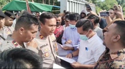 Sabhara Polda Lampung Hadang Truk Pabrik di Lamsel, Arahan Kapolda