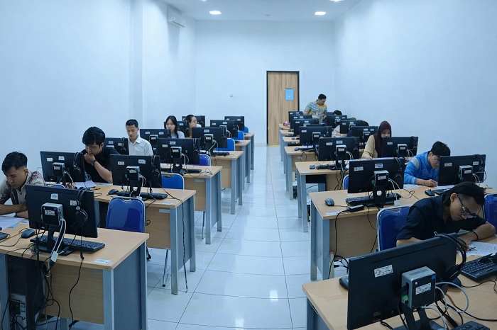 Gebrakan Perdana, USM LCC Kini Resmi Jadi Penyelenggara Tes TOEFL ITP