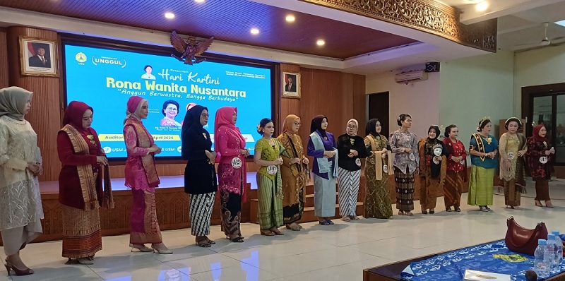 Anggun Berwastra, Cerdas Berkarya: Warna-warni Kartini Masa Kini di Auditorium USM