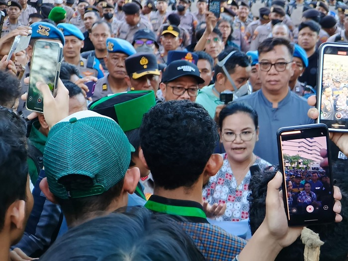 Aksi May Day Tanpa Nyampah, Wali Kota Agustina Puji Kedewasaan Buruh Semarang