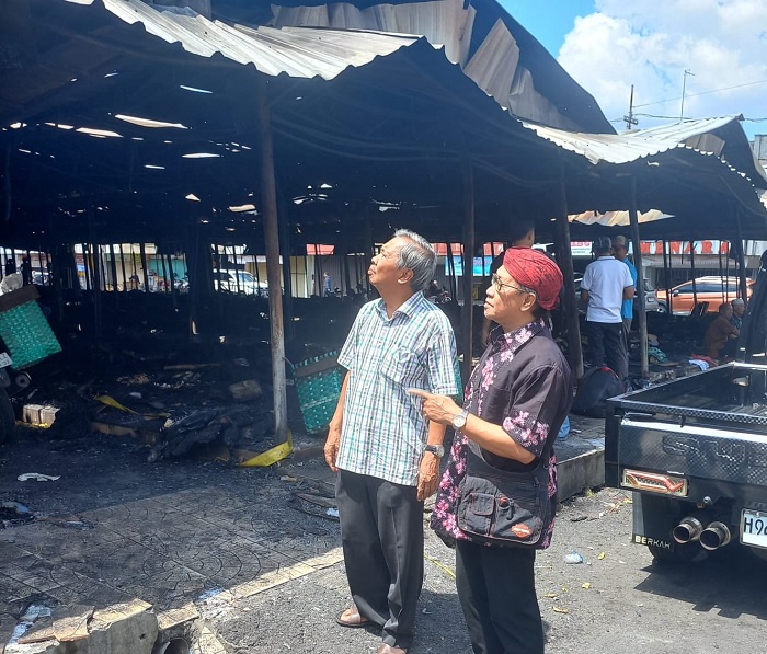 Tinjau Puing Pasar Kanjengan, Ketua DP2K Minta Pedagang Kecil Diberi Tempat Sementara