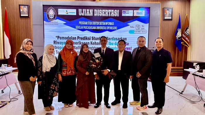 Inovasi Prediksi Stunting Antar Dosen STIKES Dr Soetomo Raih Gelar Doktor di Undip
