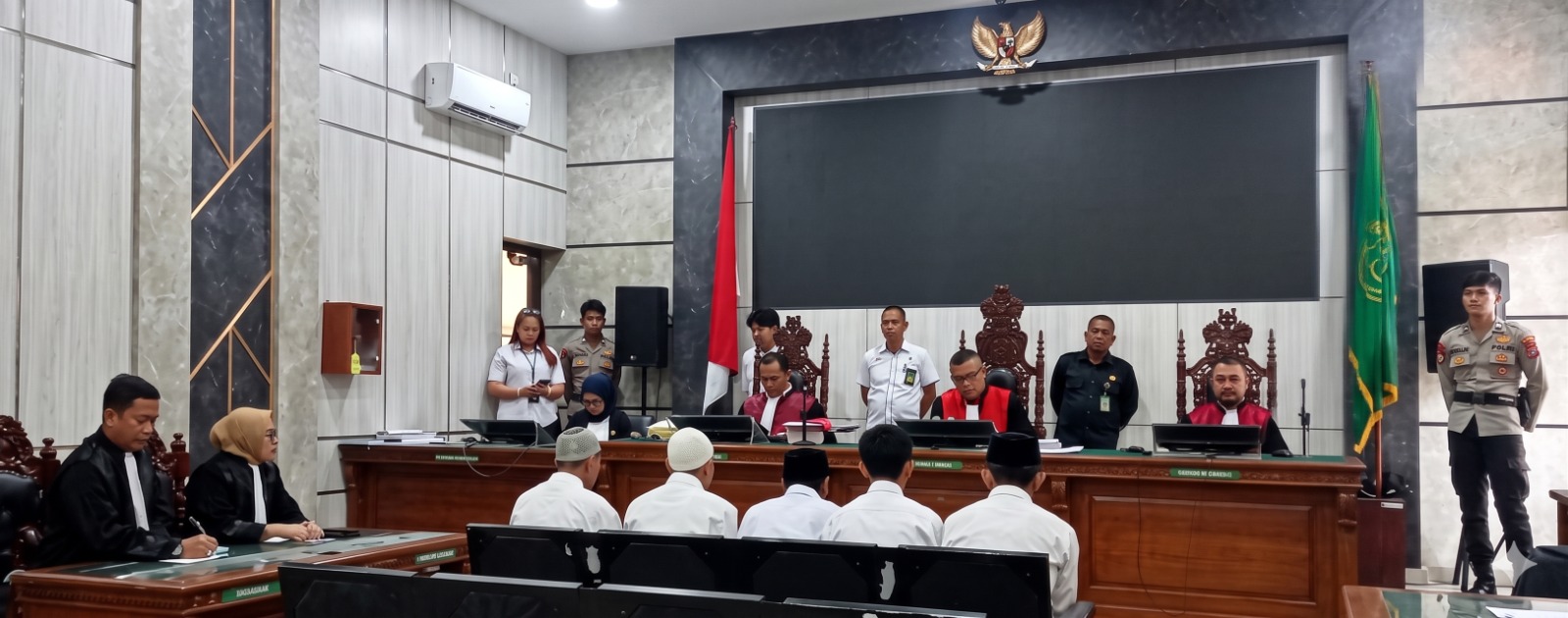 Tok! Hakim Vonis Bersalah Perusak Kebun Teh Malabar PTPN I Reginal 2