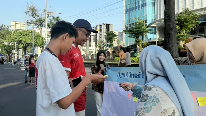 Lawan Arus Budaya Digital, Mahasiswa Ilkom USM ‘Sihir’ CFD Semarang dengan Mozaik Budaya