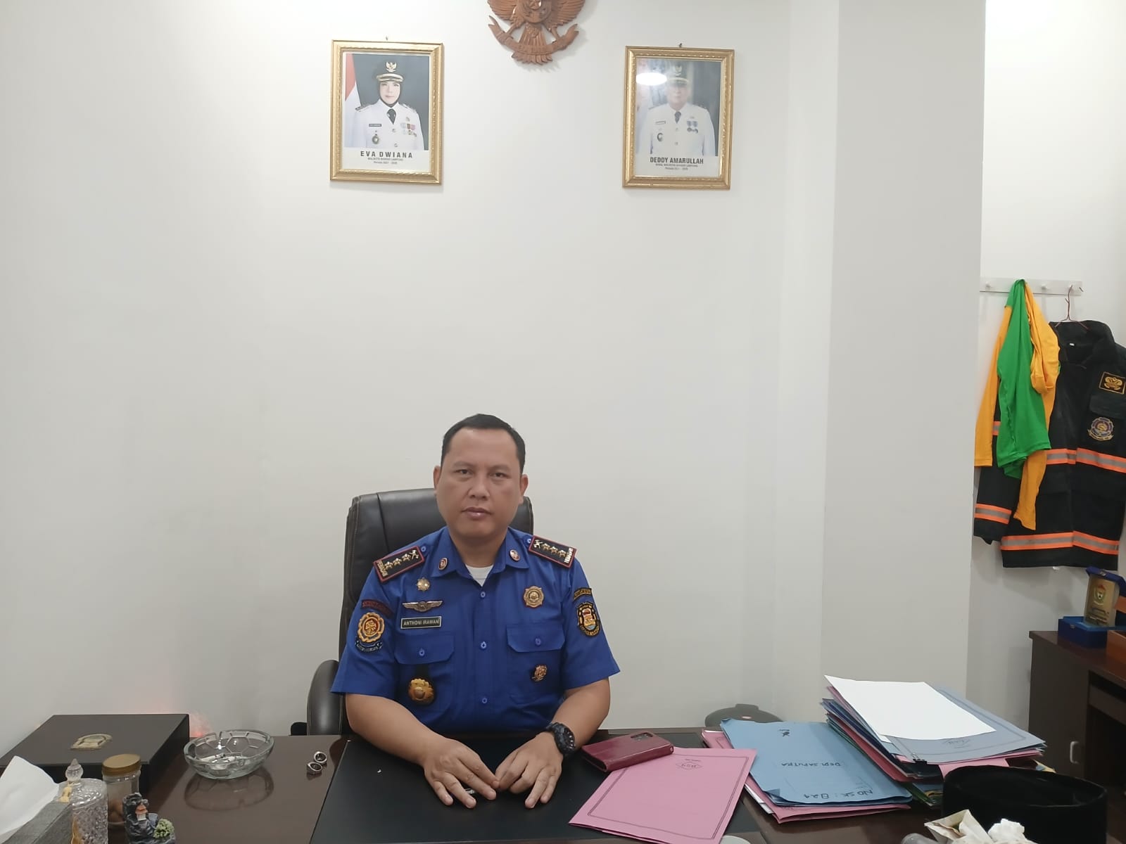 Satpol PP Balam Tertibkan Pedagang dan Bersihkan Drainase di Kawasan Pasar Bambu Kuning