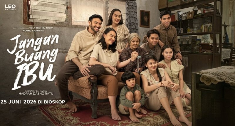 Intip Akting Nirina Zubir Lebih Awal di Gala Premiere Jangan Buang Ibu Semarang