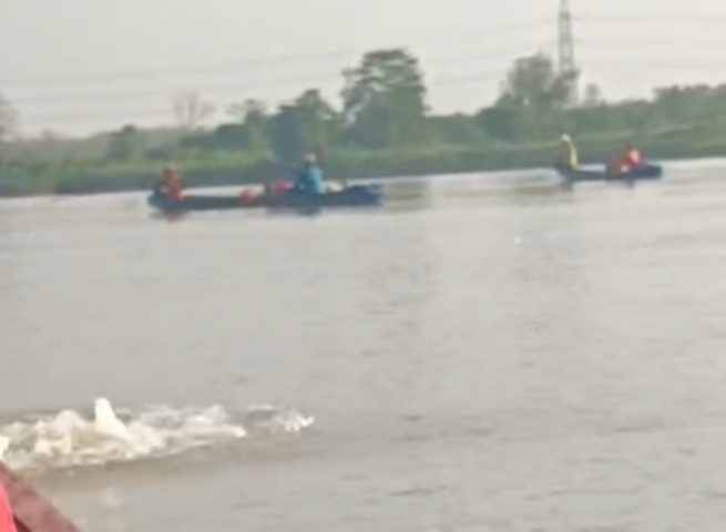 Way Kiri Darurat Setrum Ikan, Nelayan Tubaba Desak Polisi Tangkap Pelaku Illegal Fishing”