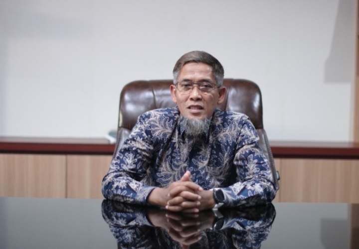 Tekan Fenomena Fatherless, Pemprov Jateng Terbitkan SE Ayah Ambil Rapor dan Antar Sekolah