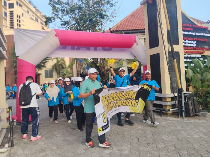 Rayakan Ultah ke-39, USM Gelar Jalan Sehat Massal Bertabur Karya Mahasiswa