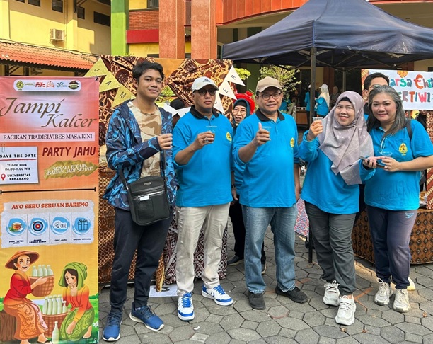 Jampi Kalcer Sulap Jamu Jadi Gaya Hidup Kekinian Anak Muda di Kampus USM