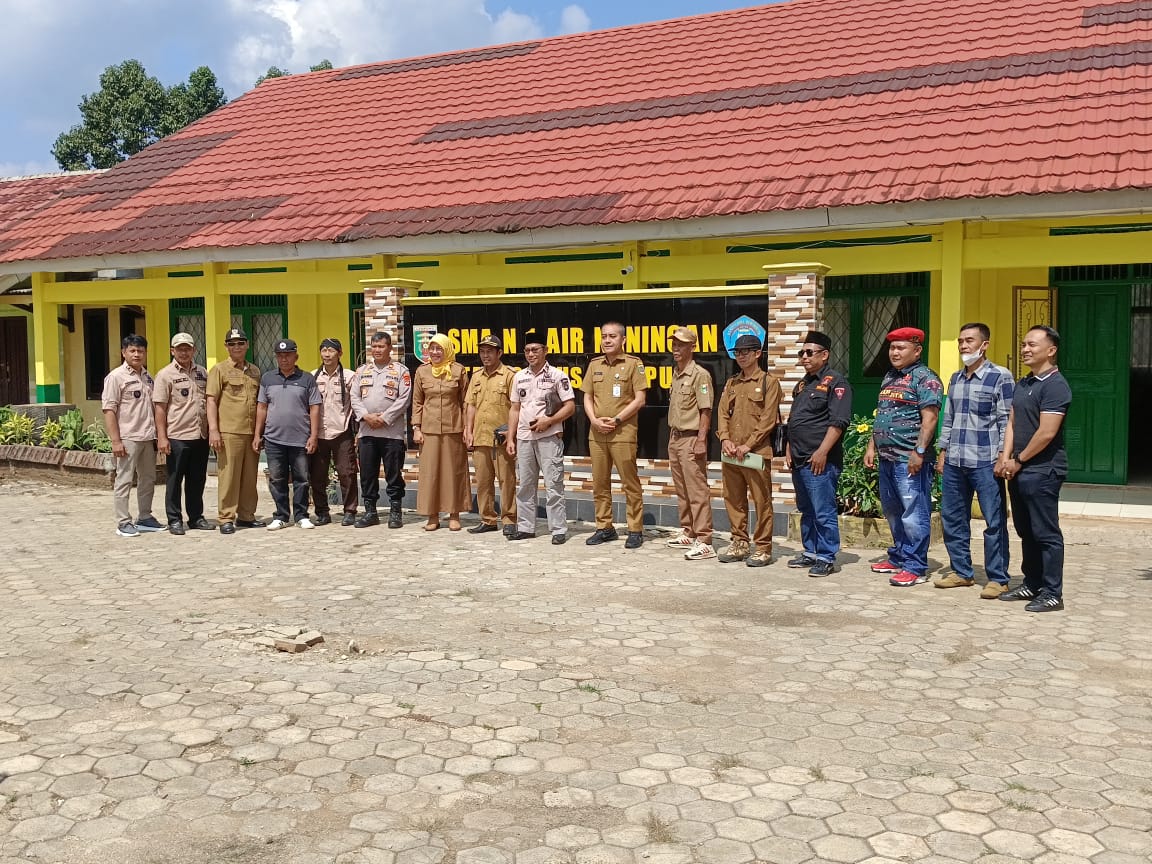 Kepala SMAN 1 Air Naningan Bahas Polemik SPMB Bersama Kakon, Solusi Dua Sesi Pembelajaran Mengemuka