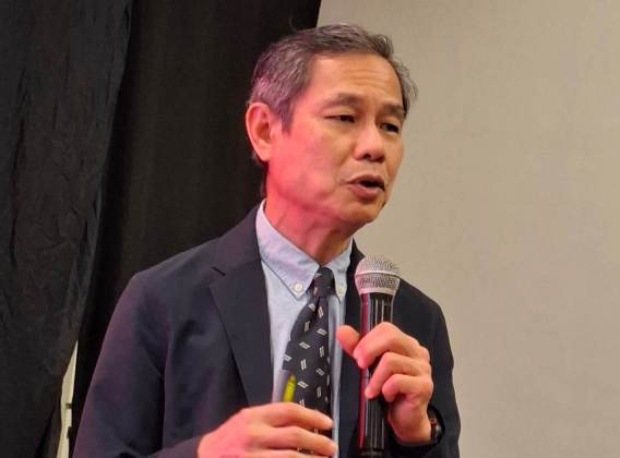 Dr Wong Chung Chek Istimewa Ahli Tulang Belakang