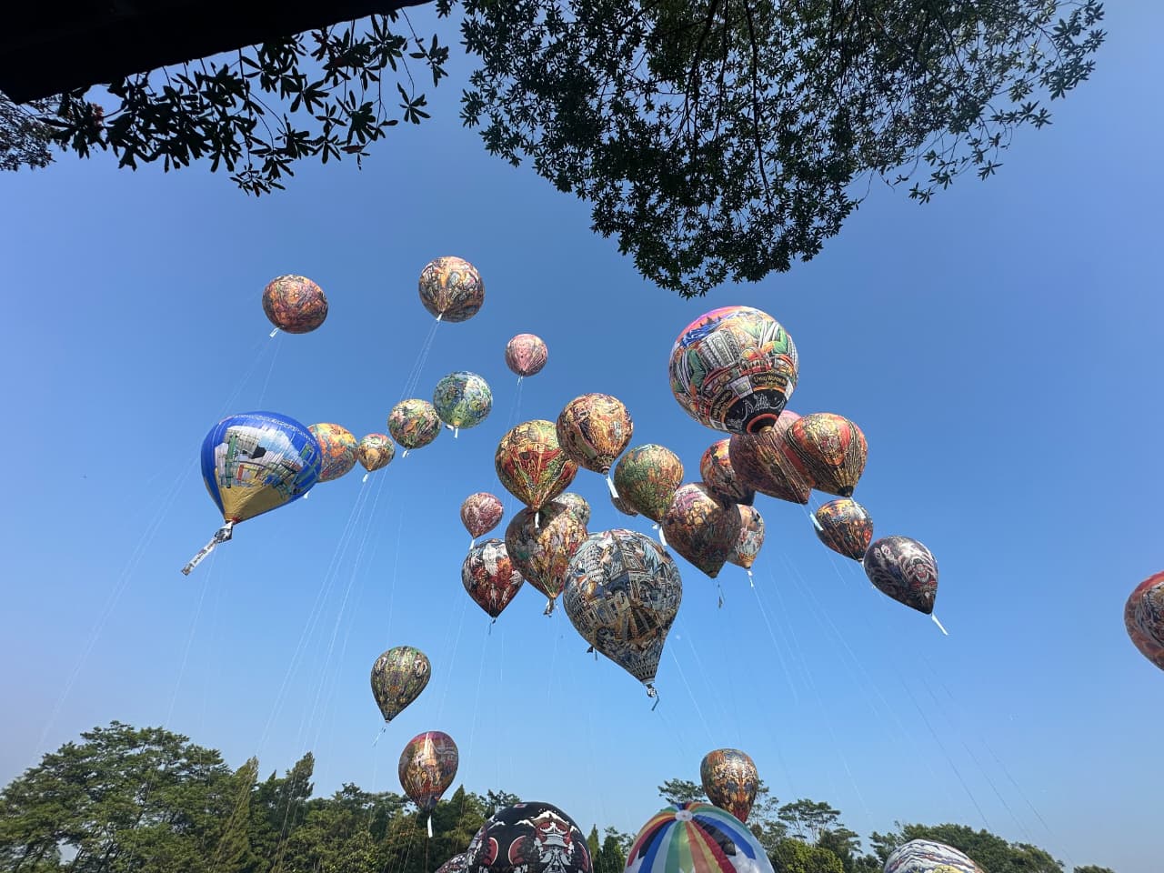 Java Balloon Attraction 2026 Tampilkan 40 Balon Udara di Langit Wonosobo