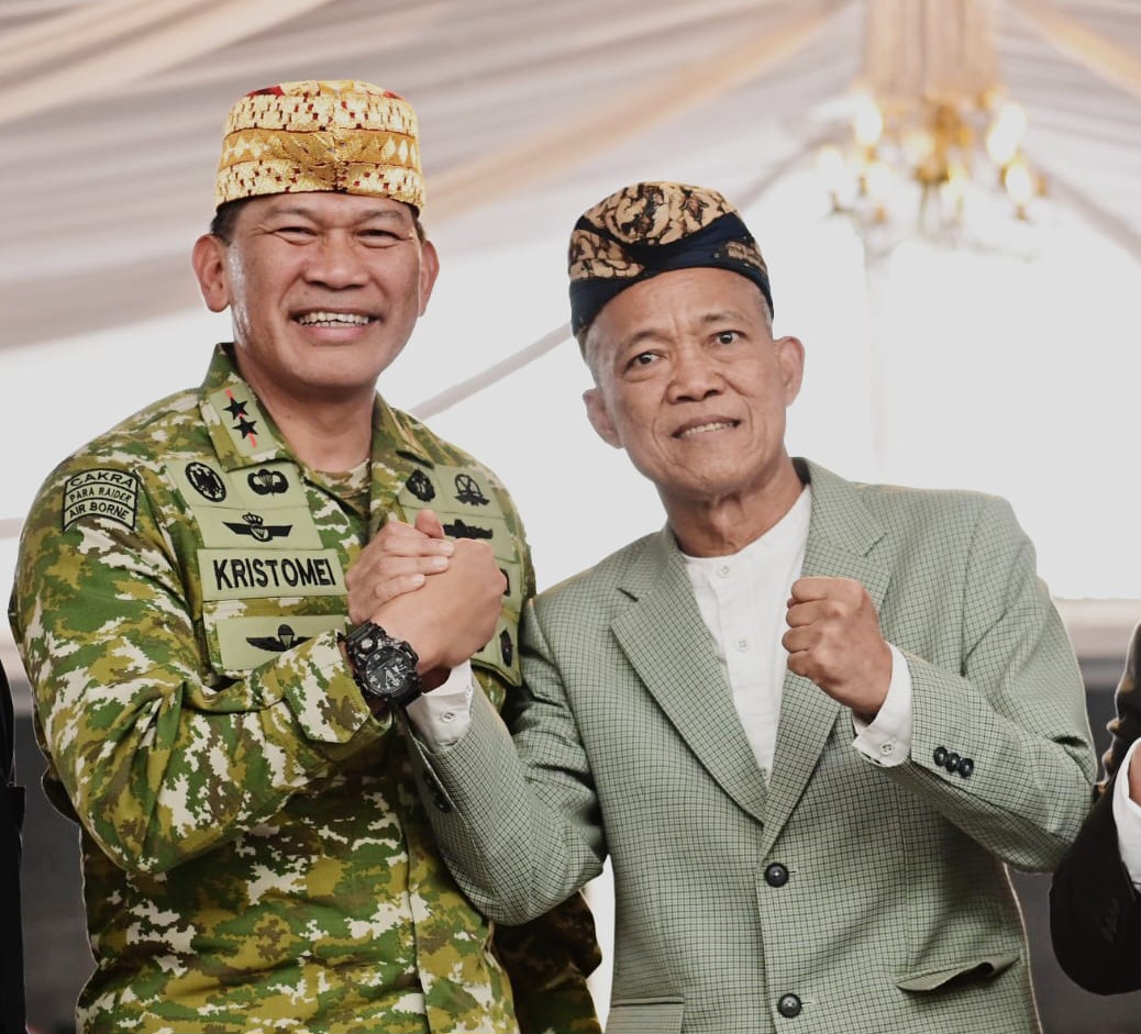 Pangdam XXI/Radin Inten Mayjend. TNI Kristomei Sianturi dan Ansyori Sabak Angkon Muakhi, Tegaskan Persatuan dalam Keberagaman