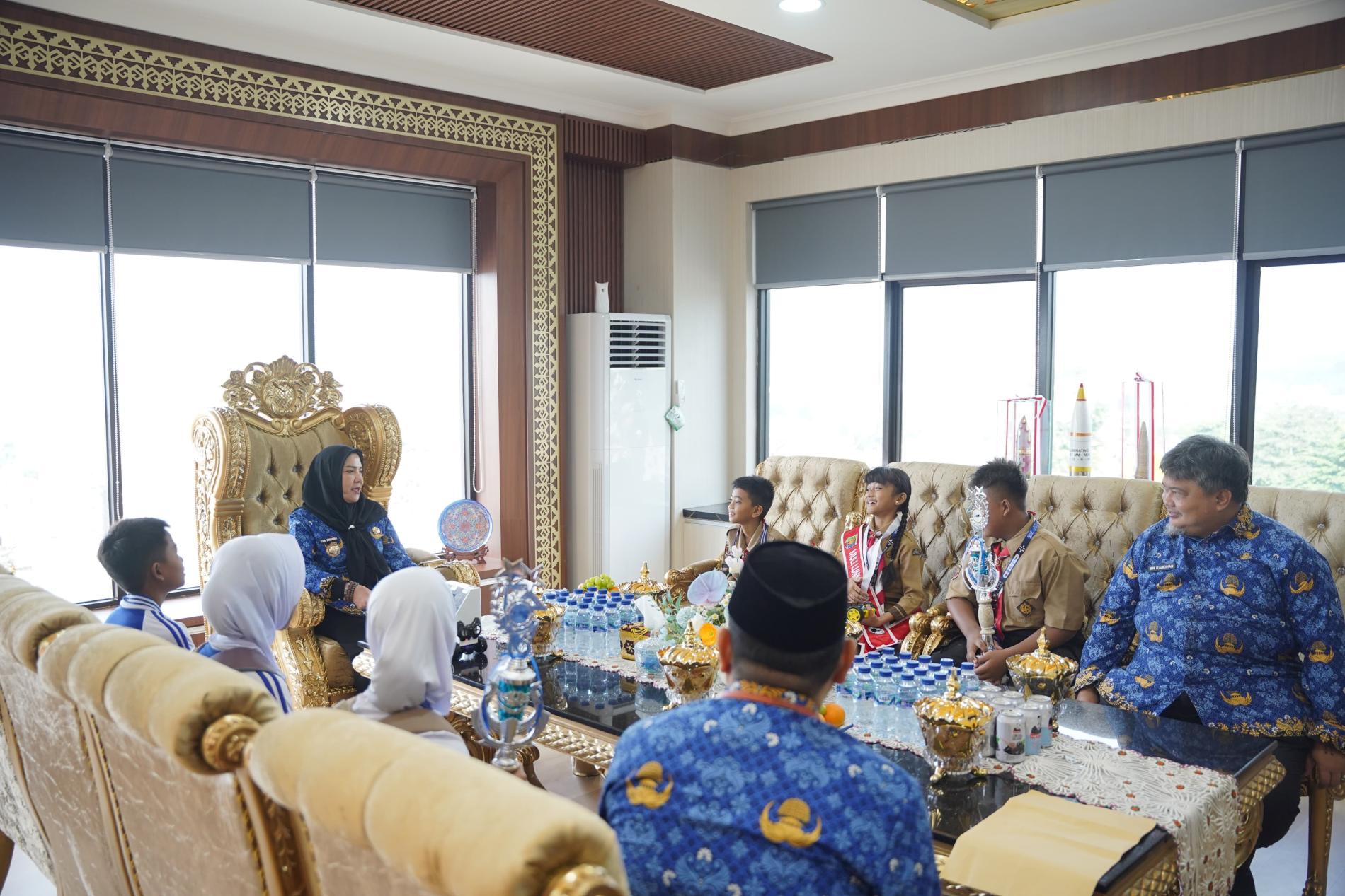 Dua Siswi SD di Bandarlampung Harumkan Nama Daerah, Raih Juara Internasional Robot Design Olympiade 2026