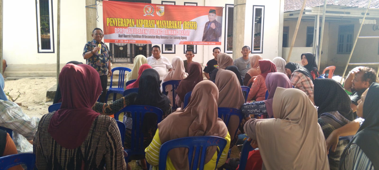 Warga Keluhkan Jalan Rusak, Pimpinan DPRD Tubaba Janji Kawal Perbaikan