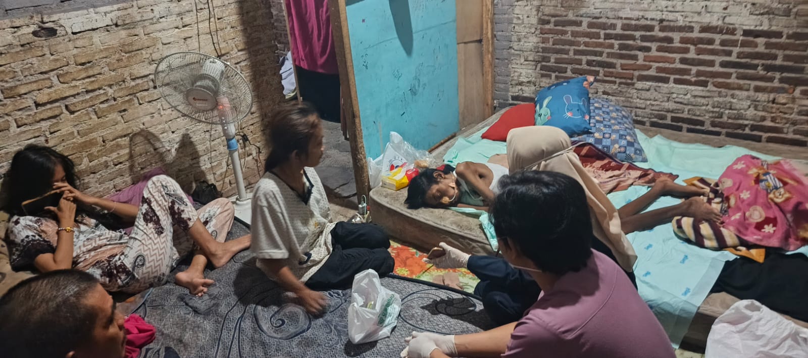 Camat Kedamaian Bersama Lurah dan Puskesmas Dampingi Penanganan Warga, Pasien Meninggal Dunia