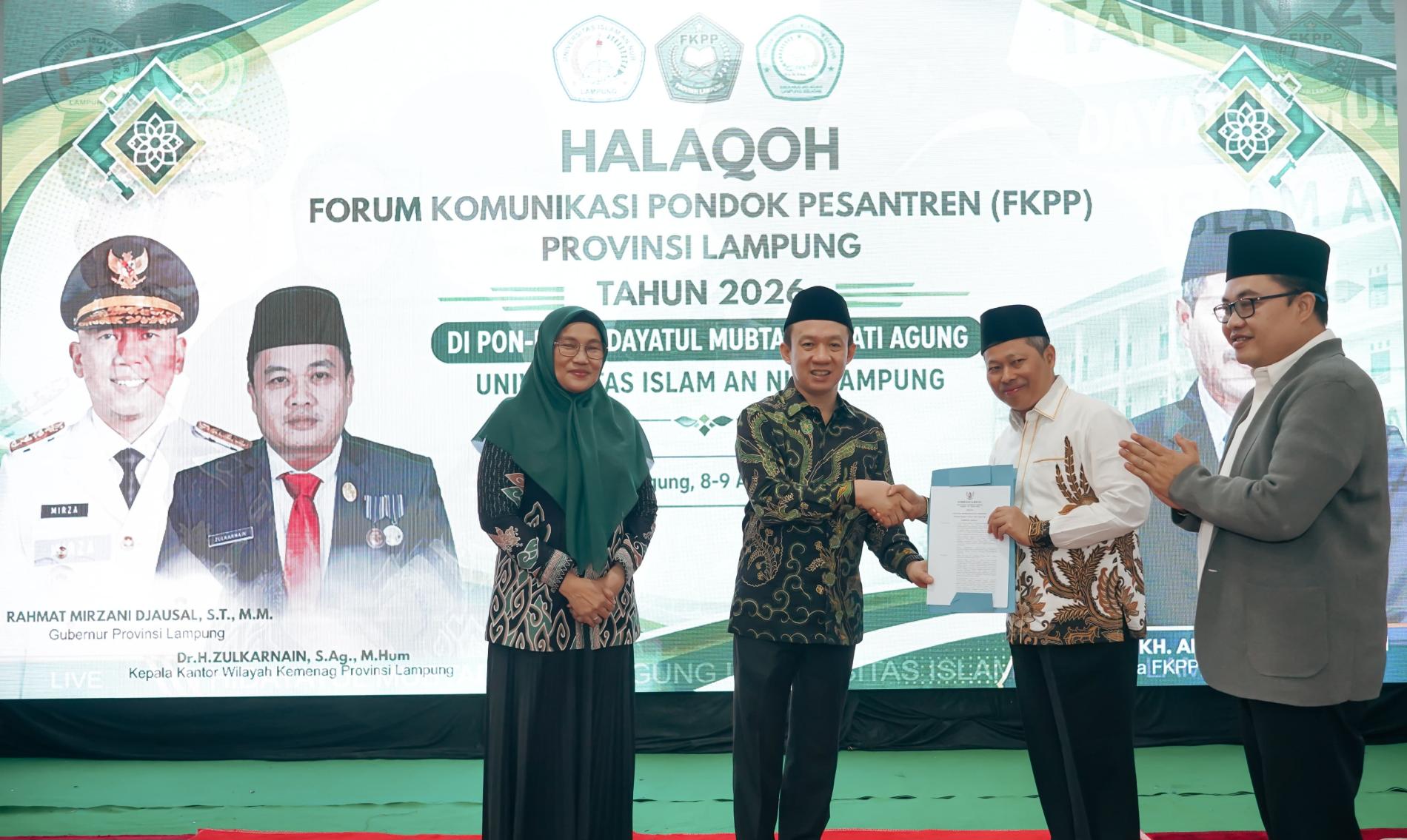 Pemprov Lampung Perkuat Peran Pesantren dalam Pembangunan dan Pengembangan SDM