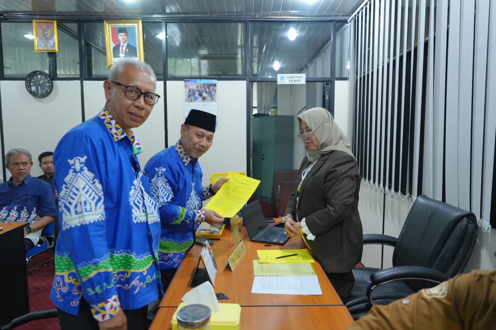 Menunaikan Amanah Menjaga Marwah Akademik, Prof. Warsito Mendaftarkan Diri sebagai Bakal Calon Rektor Unila 2027–2031