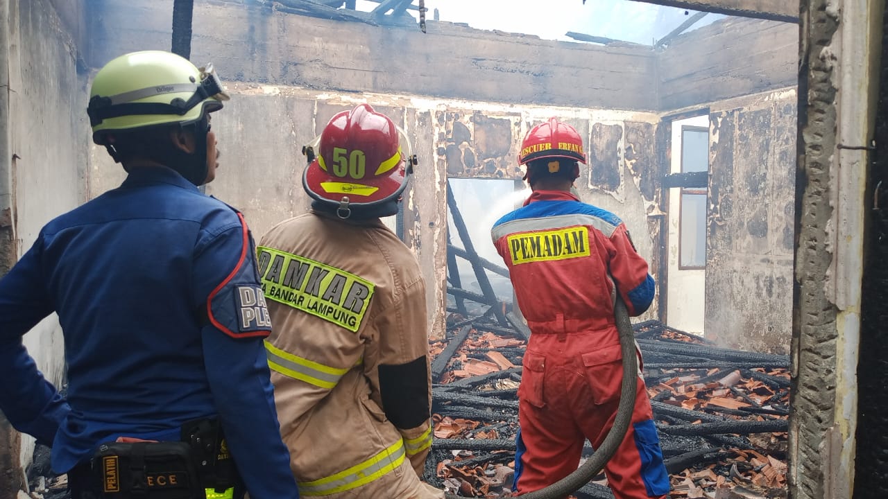 Terbakar, Gedung Bekas Kantor Kejari Bandarlampung